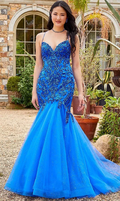 Retro Elegant Style Mori Lee 47011 - Sleeveless Low-cut Sweetheart Neckline Long Gown Retro Elegant Style Mori Lee 47011 - Sleeveless Low-cut Sweetheart Neckline Long Gown