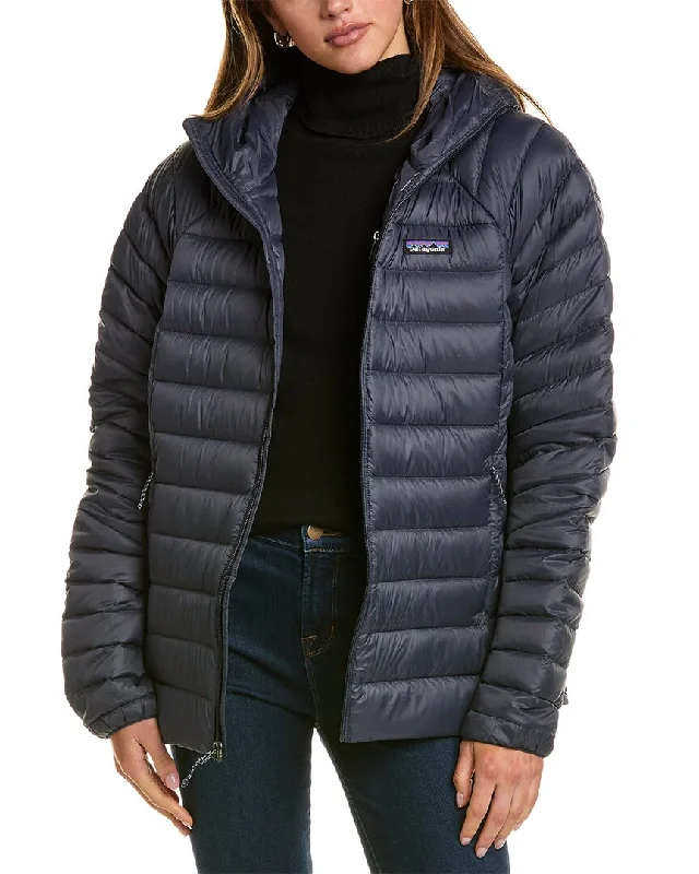 Street Style Suit Patagonia Lightweight Down Jacket