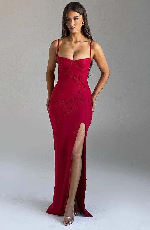 Warm and substantial Dalary Maxi Dress - Red Lined