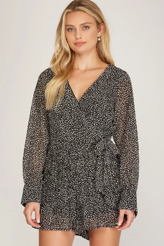 Street Casual Style BLACK LONG SLEEVES WOVEN PRINT ROMPER S8SS8584