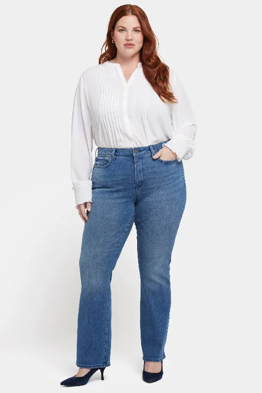 Fresh And Simple Barbara Bootcut Jeans In Plus Size - Cascade Wave