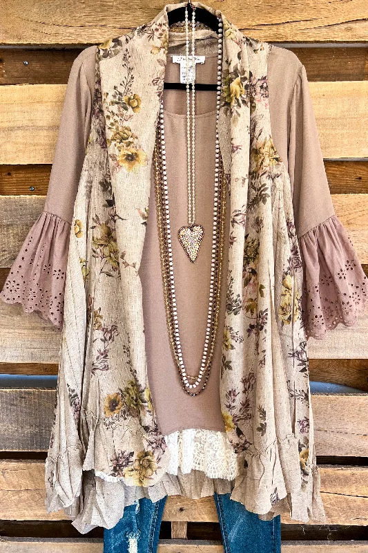 Sports Yoga Style AHB EXCLUSIVE: Counting The Stars Vest - Taupe/Yellow/Floral.