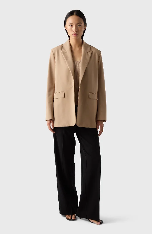 Fun and cute The Alyssa Wool Blazer