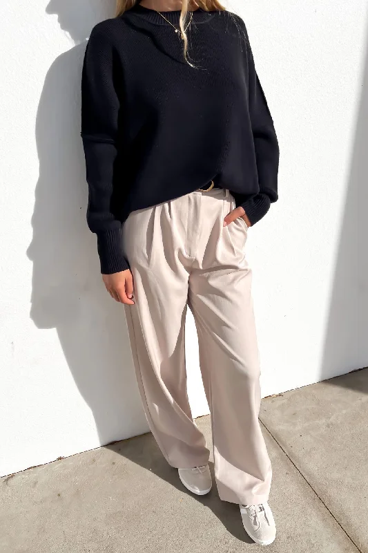 Street Letter Style Leora Knit Jumper Black