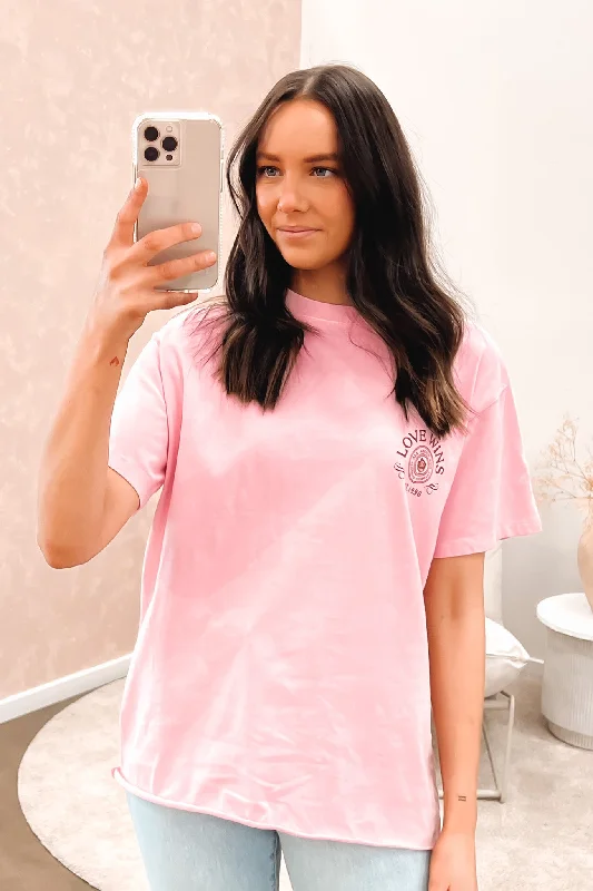 Sweet Age-Reducing Style Collective Tee Pale Pink