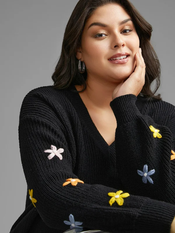 Hip-hop Style V Neck Crochet Floral Drop Shoulder Pullover