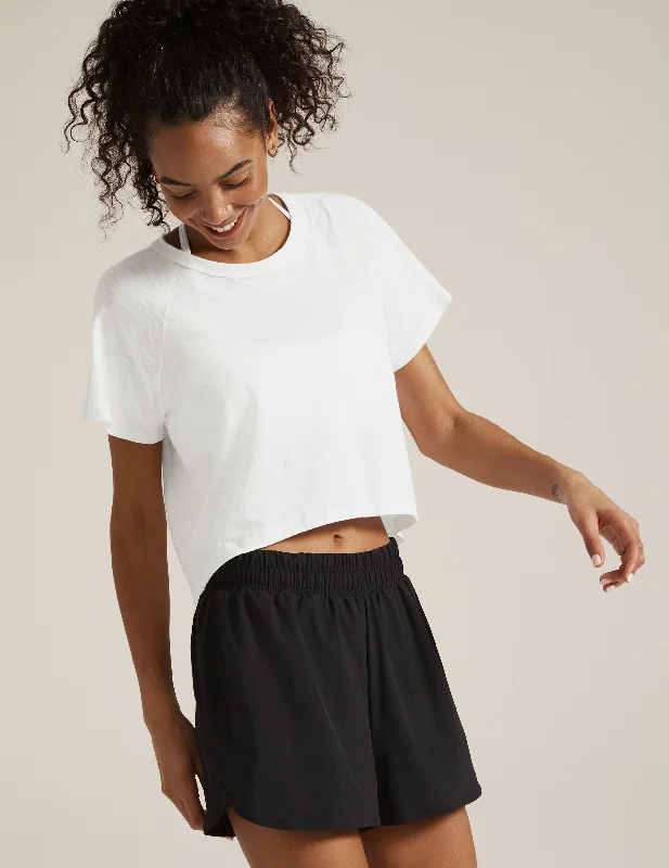 Retro Literary Style Signature High Low Cropped Tee