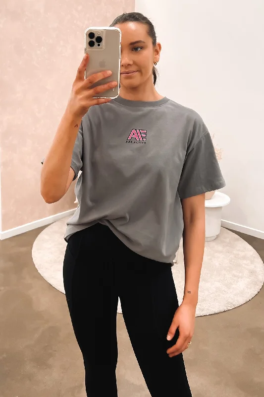 Retro Dress Drew Athletics Tee Charcoal