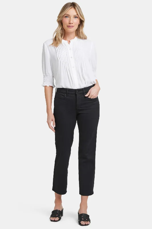 Retro Dress Marilyn Straight Ankle Jeans In Petite - Black