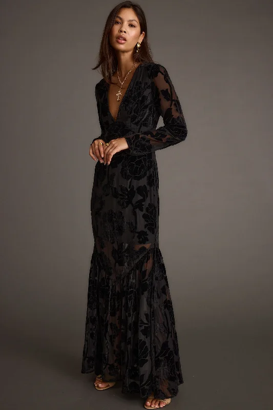 Boutique display Angela Black Velvet Burnout Long Sleeve Maxi Dress