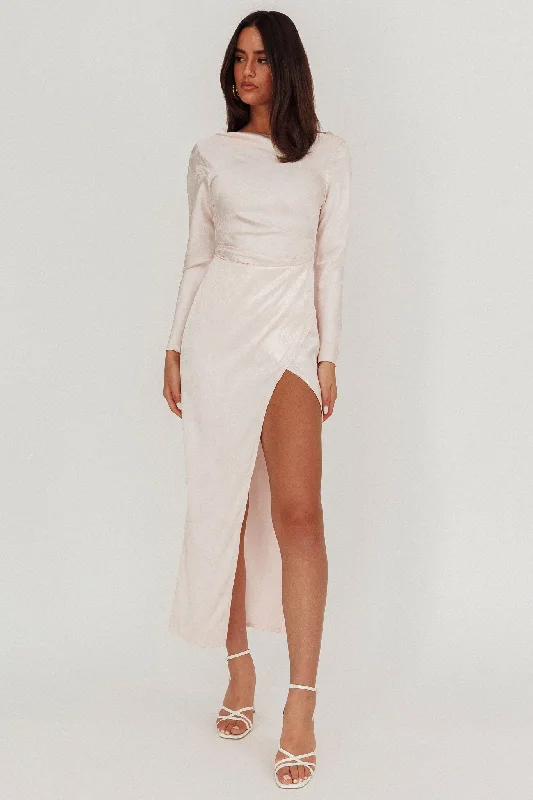 Sports outdoor style Loveland Long Sleeve Cowl Back Maxi Dress Blush