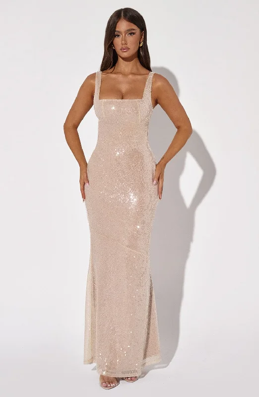 Sweet Age-Reducing Style Corinne Maxi Dress - Nude