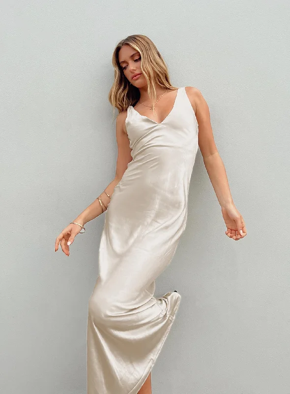 Sports Fitness Style Norma Maxi Dress Champagne