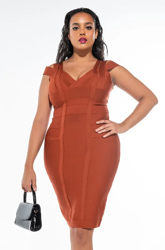 Sweet Unique Design PLUS COCKTAIL VIBES BANDAGE MIDI DRESS