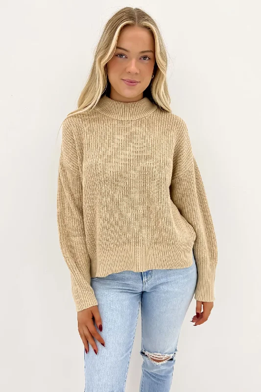 Letter embroidery Arlo Knit Oatmeal