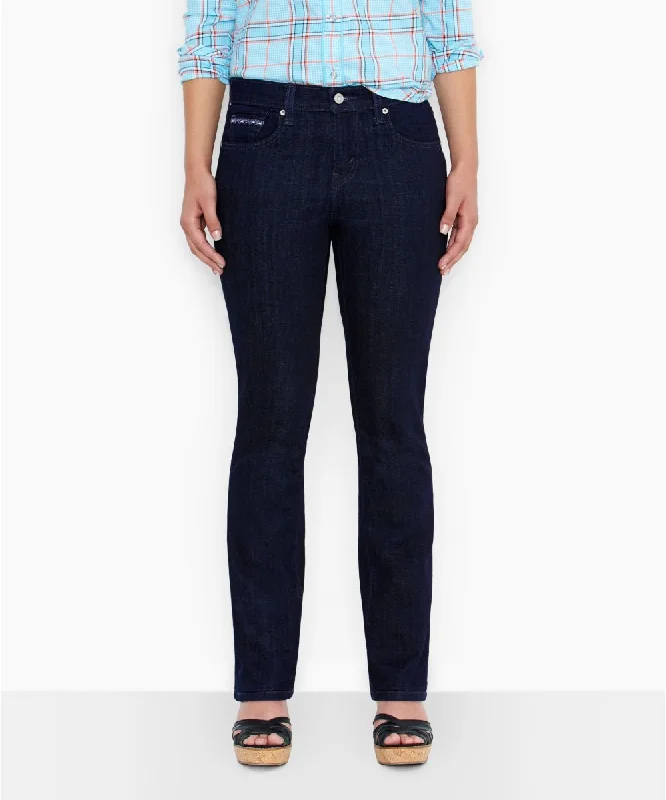 Sweet Korean Style Levi's Women's Classic Straight Jeans - Denim Defense