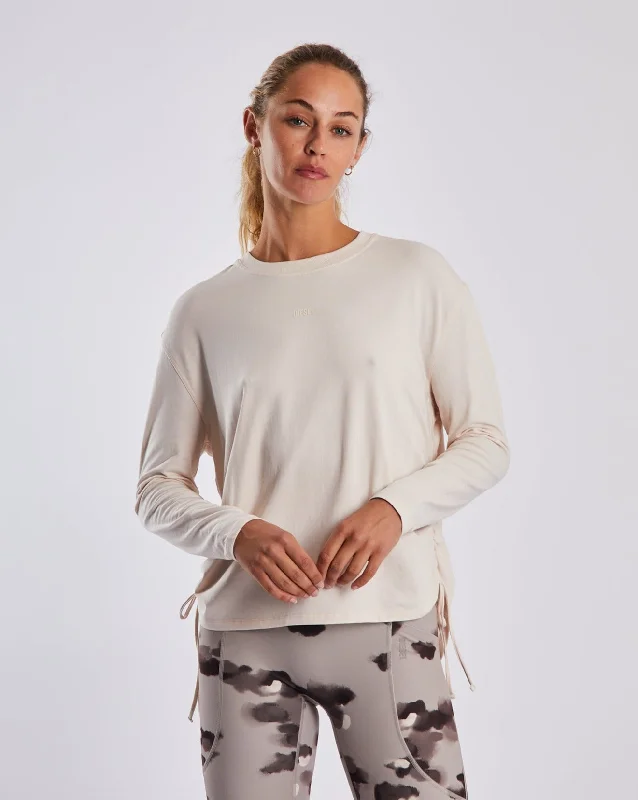 Free and comfortable Luna LS Tee Birch White