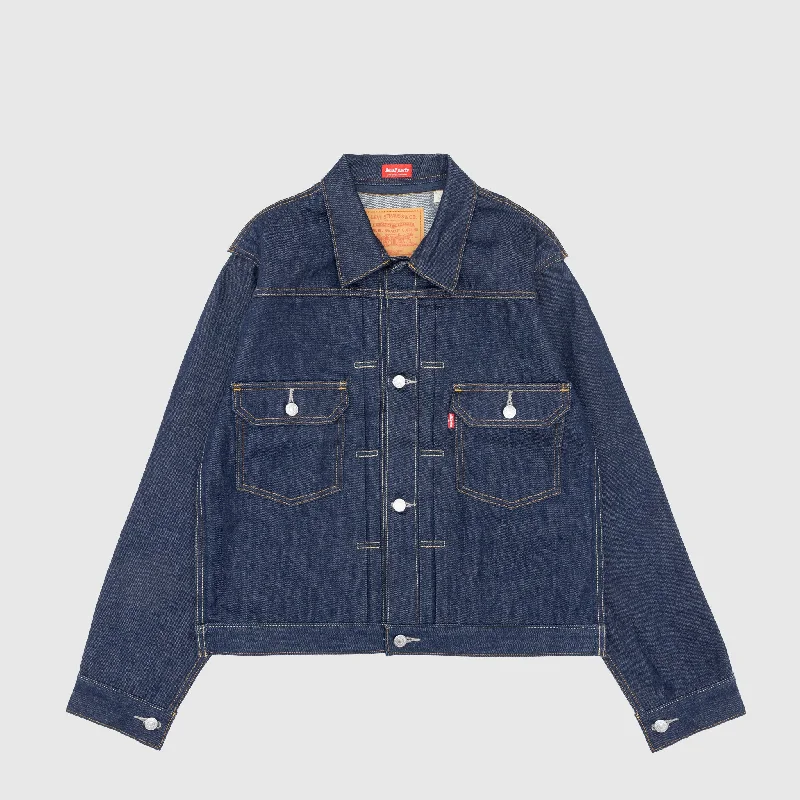 Boutique display UNDERCOVER PINNACLE TRUCKER JACKET