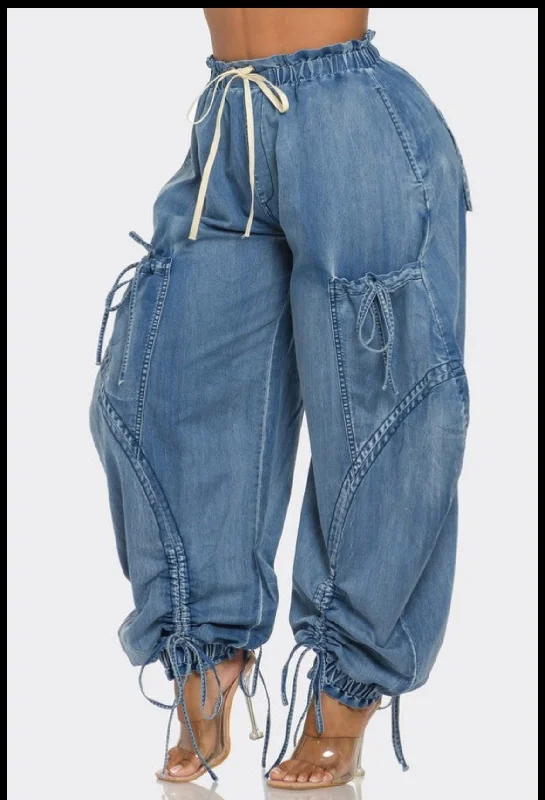 Avant-garde trend Cairo cargo jeans