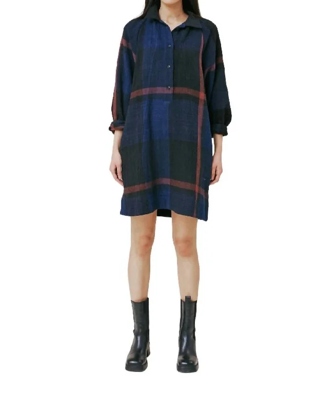 Retro Stripes Hilma Shirt Dress In Navy Cotton Plaid