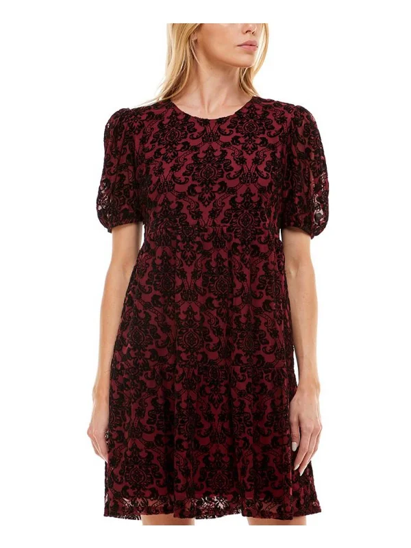 Free and comfortable Juniors Womens Velvet Mini Babydoll Dress