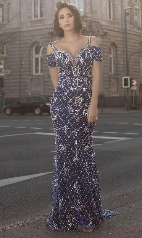 Hip-hop Style Chic and Holland AN1637 - Short Sleeve Beaded Prom Dress
